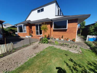 86 Peverel Street
