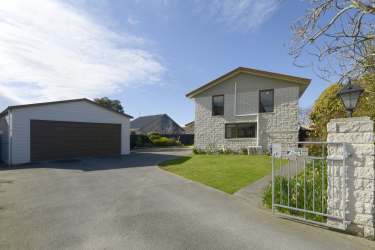 448c Harewood Road