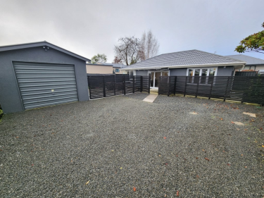 32a Thornton Street