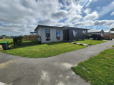 14 Clontarf Lane
