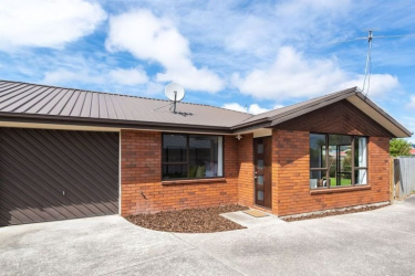 7a Thistledown Place