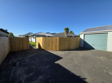 696a Gloucester Street