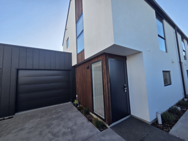 4c Mountfort Street