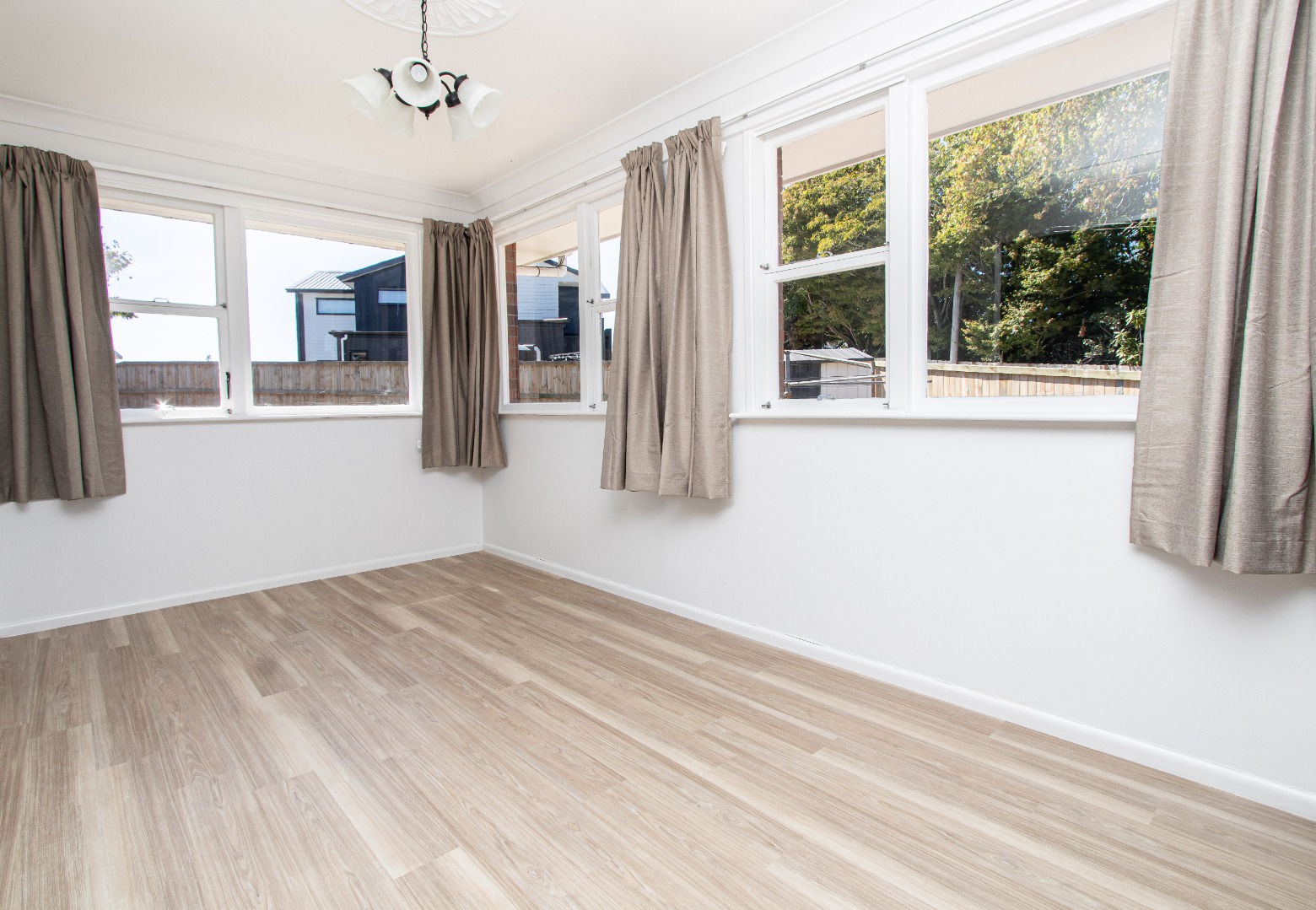 RBPR005552 - Image 7