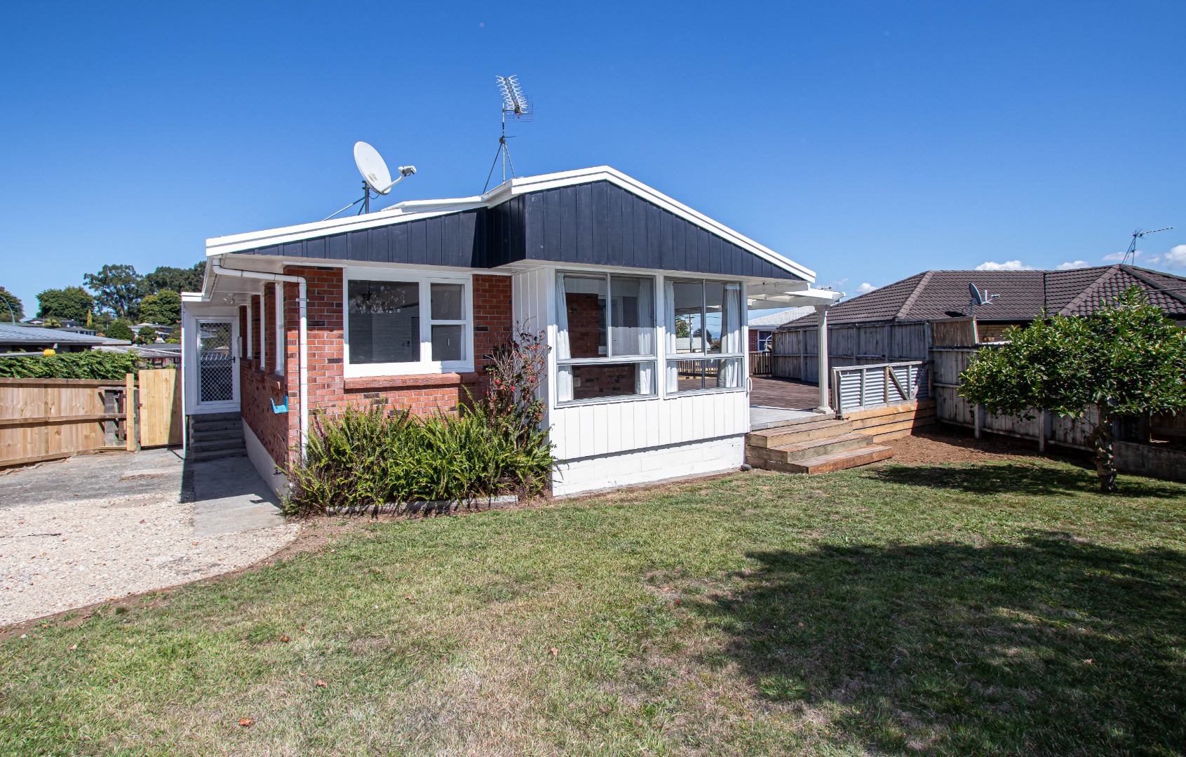 RBPR005552 - Image 19