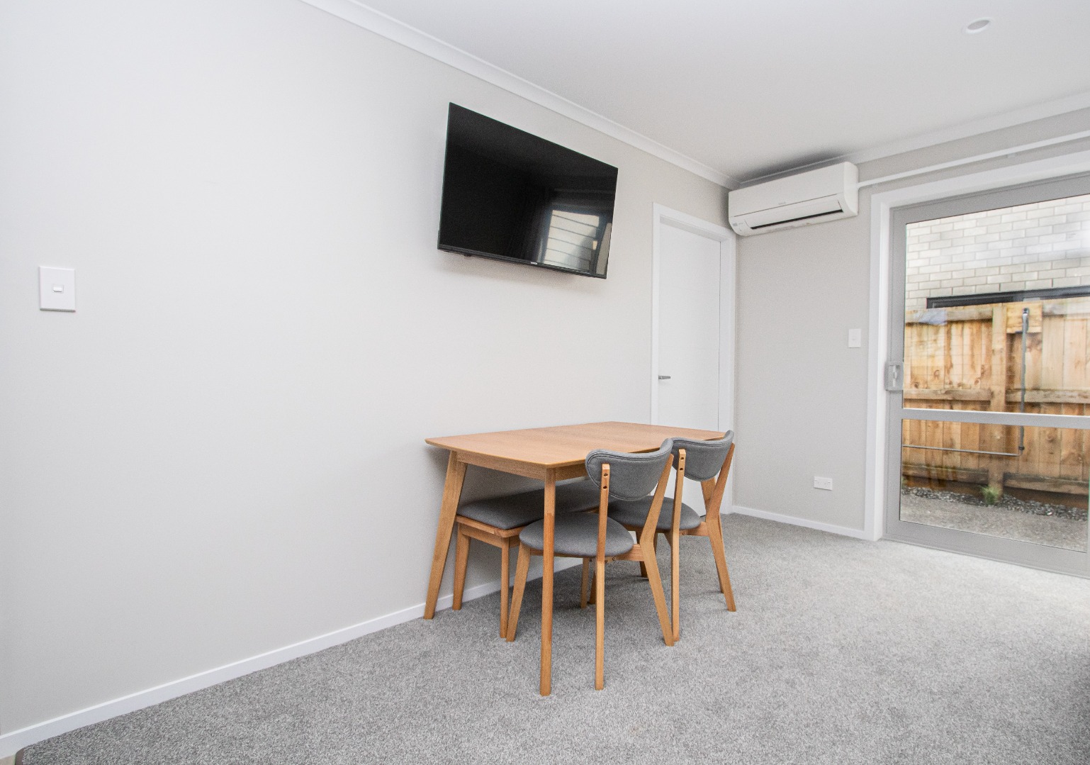 RBPR005211 - Image 6