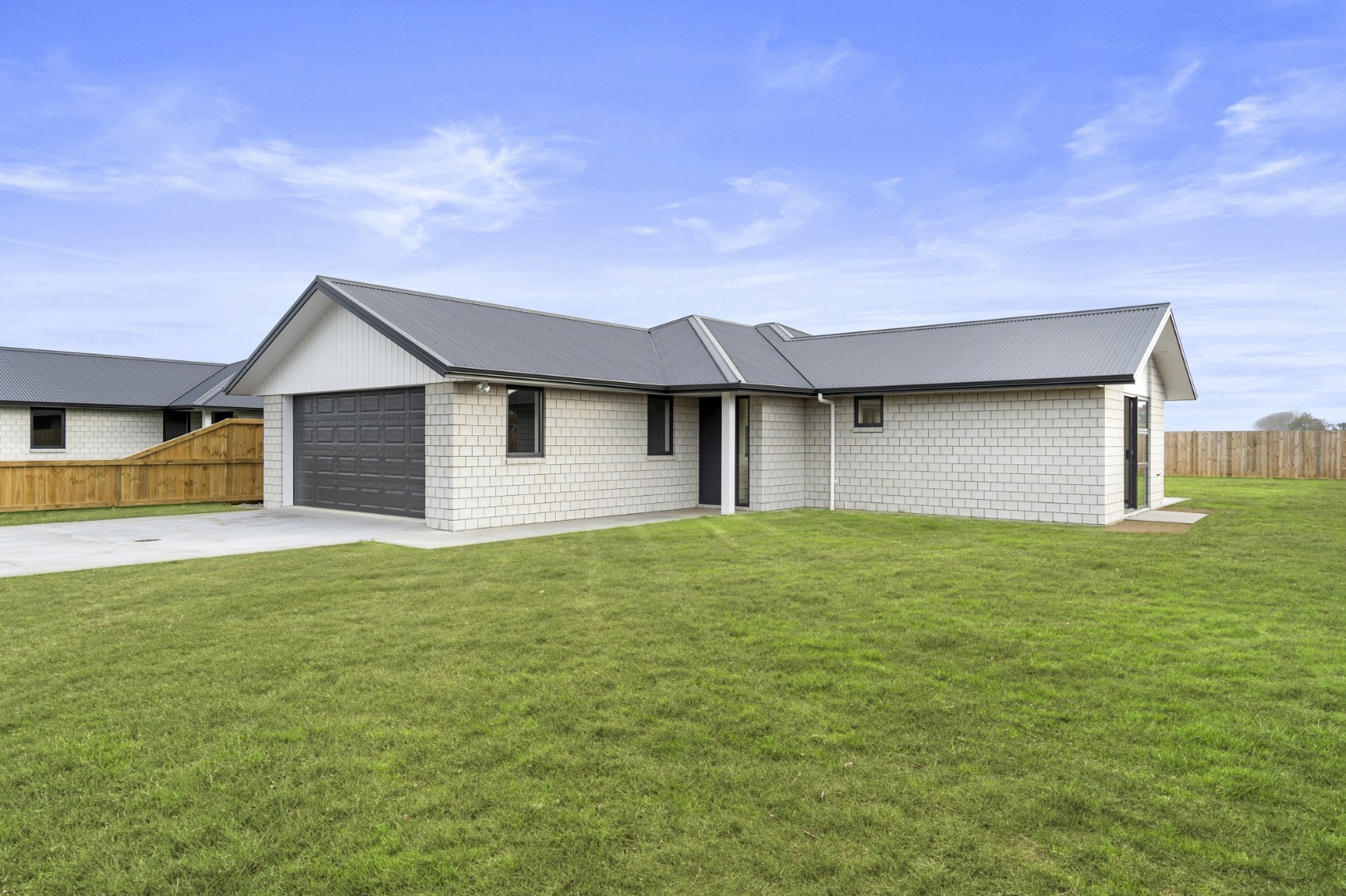 RBPR005835 - Image 1