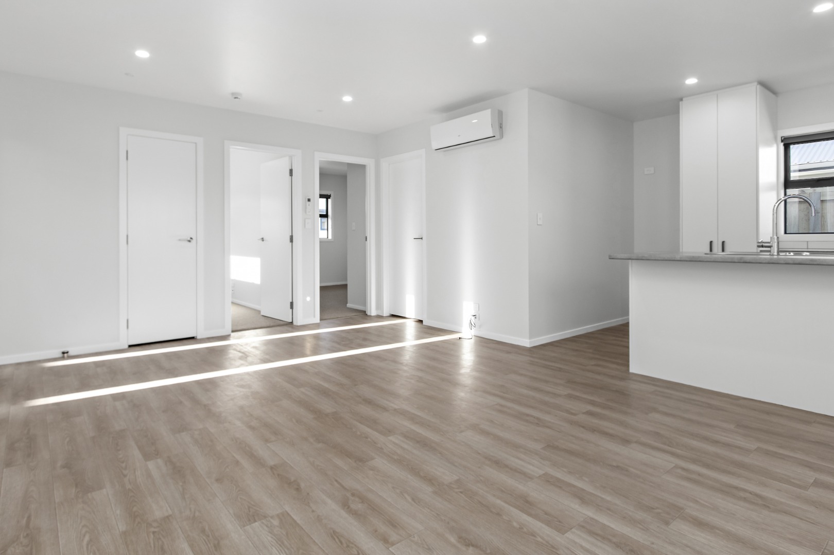 RBPR005868 - Image 4