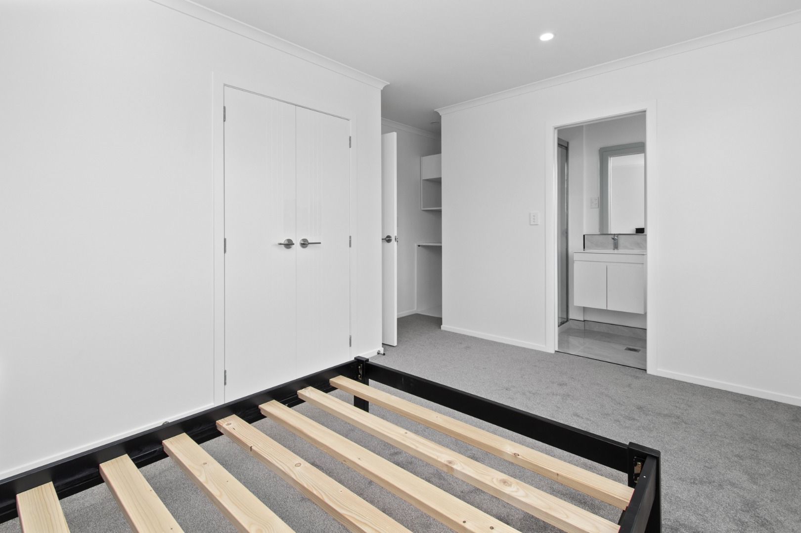 RBPR005990 - Image 9