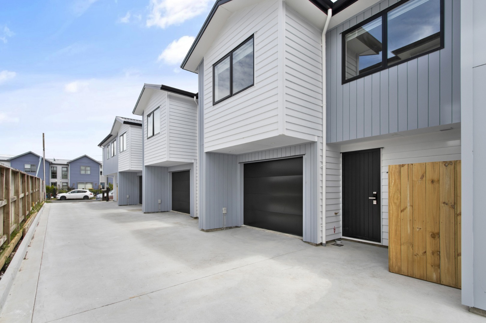 RBPR005990 - Image 15