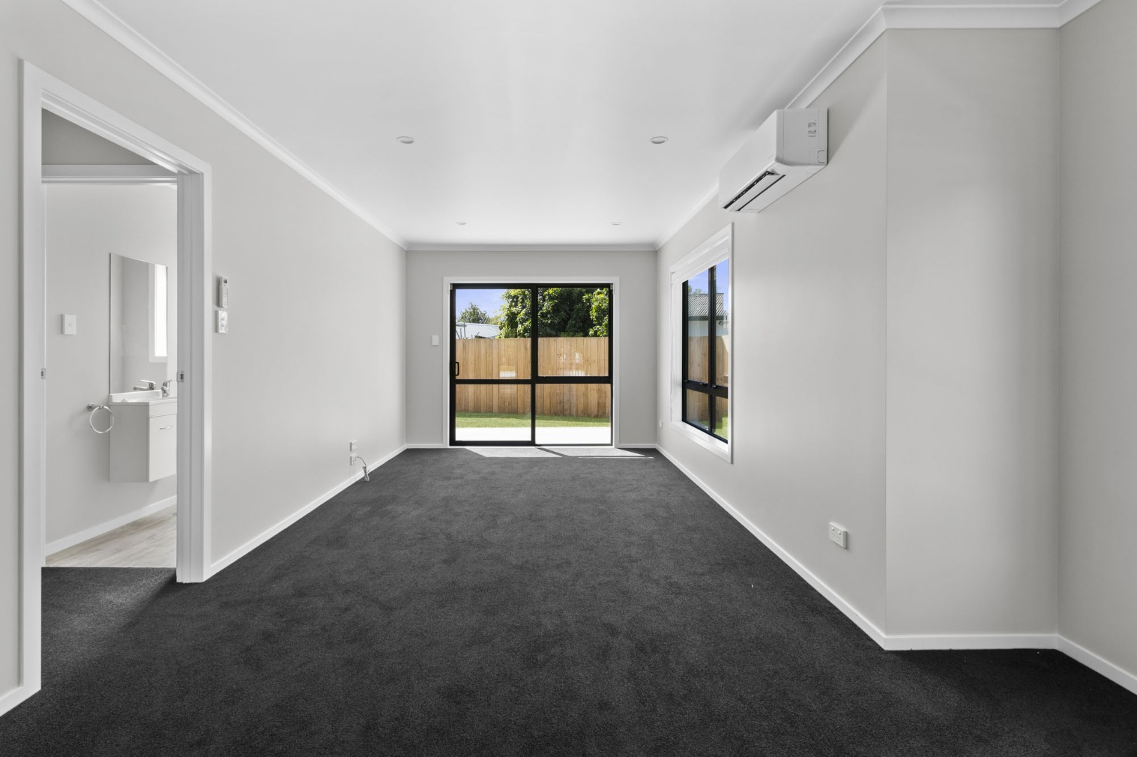 RBPR006241 - Image 6