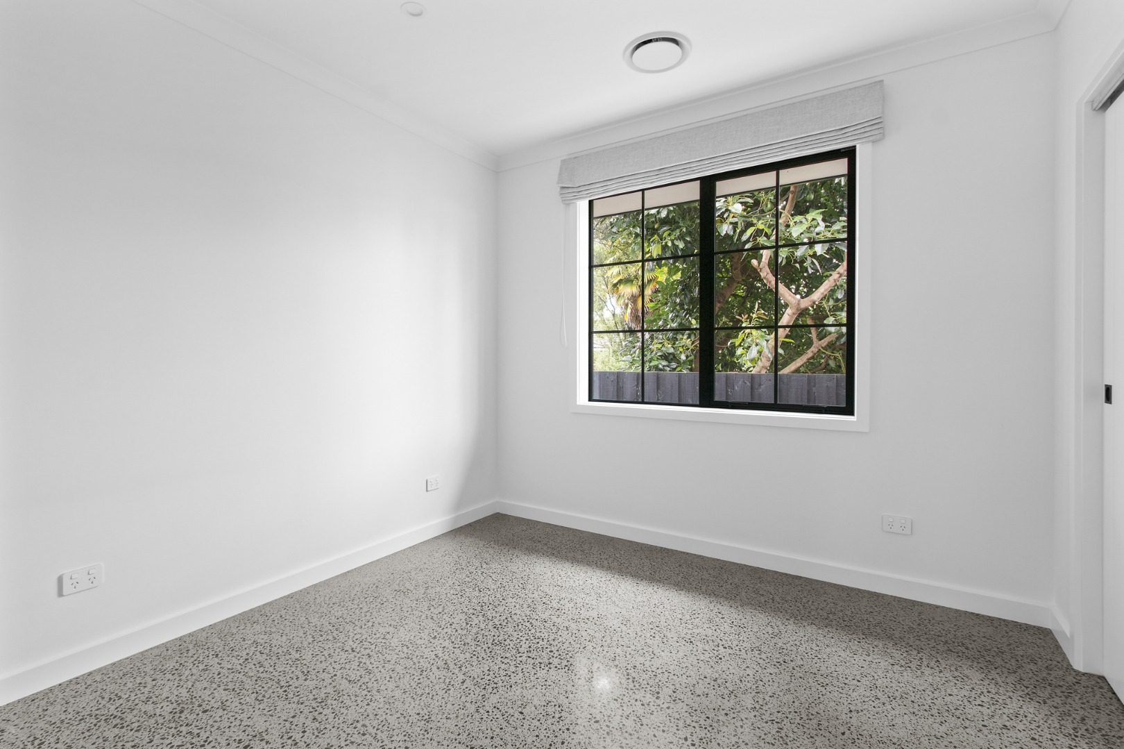 RBPR006237 - Image 16