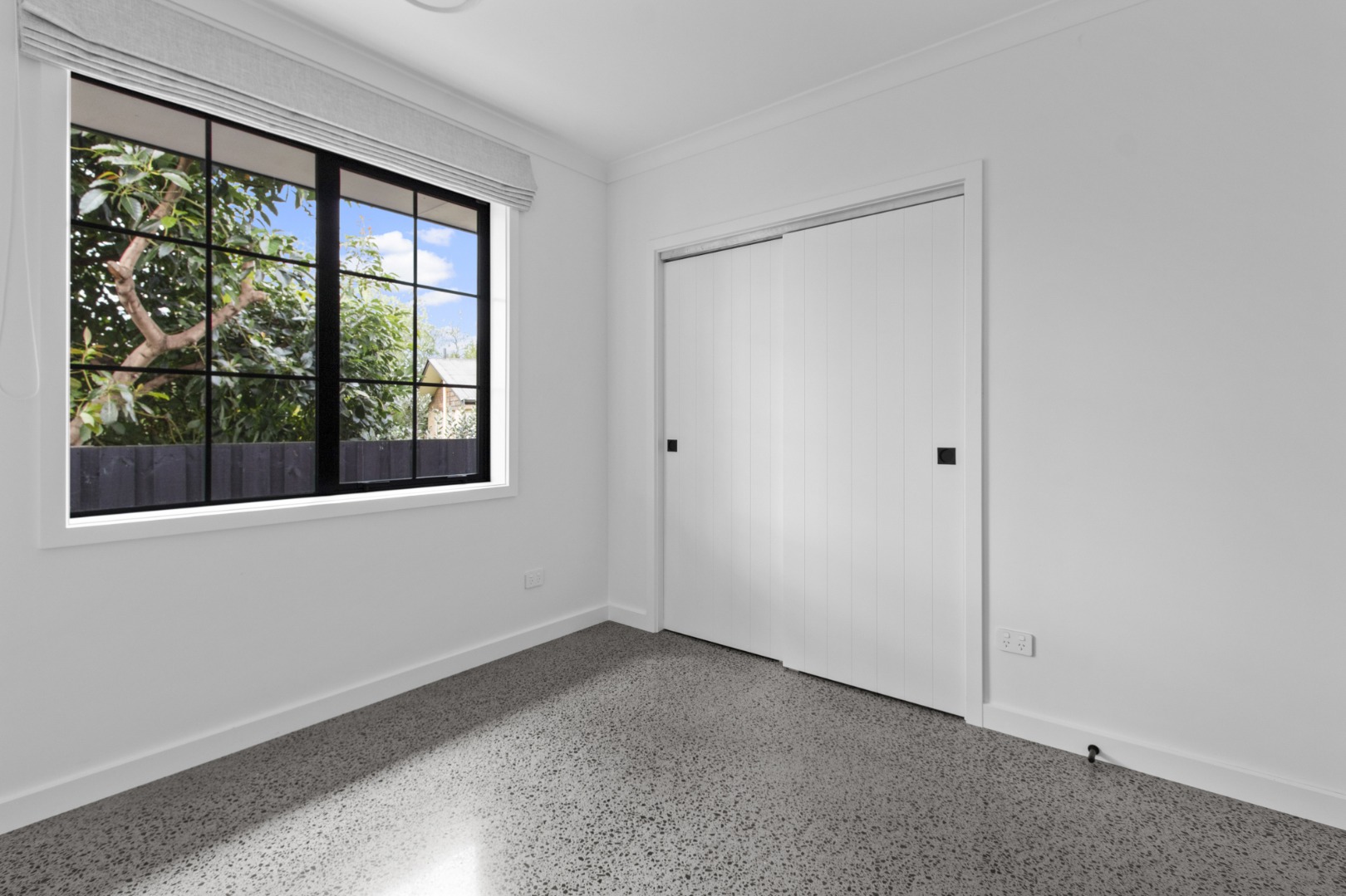 RBPR006237 - Image 17
