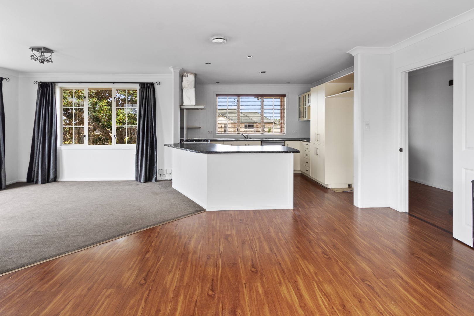 RBPR006483 - Image 4