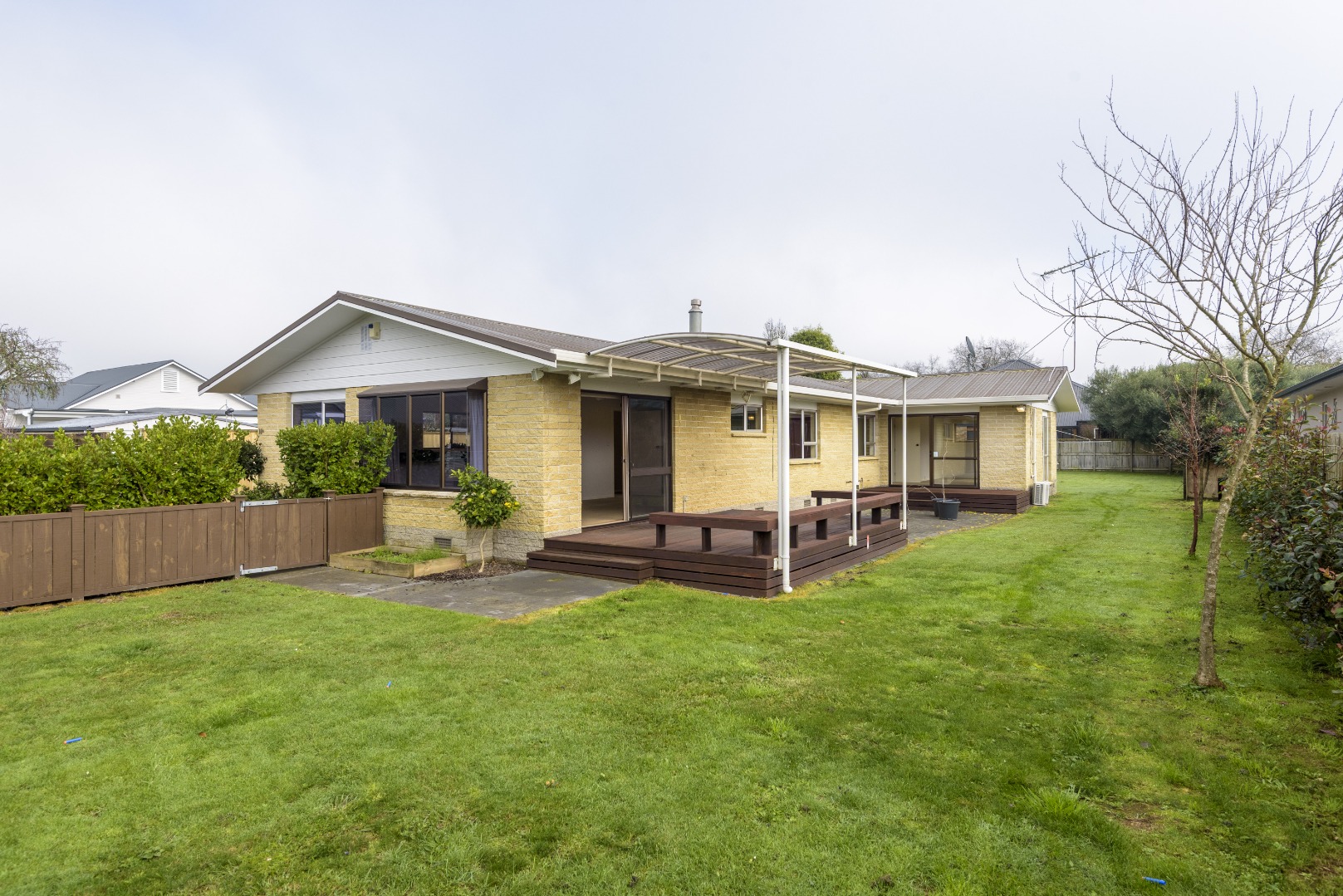 RBPR006554 - Image 1