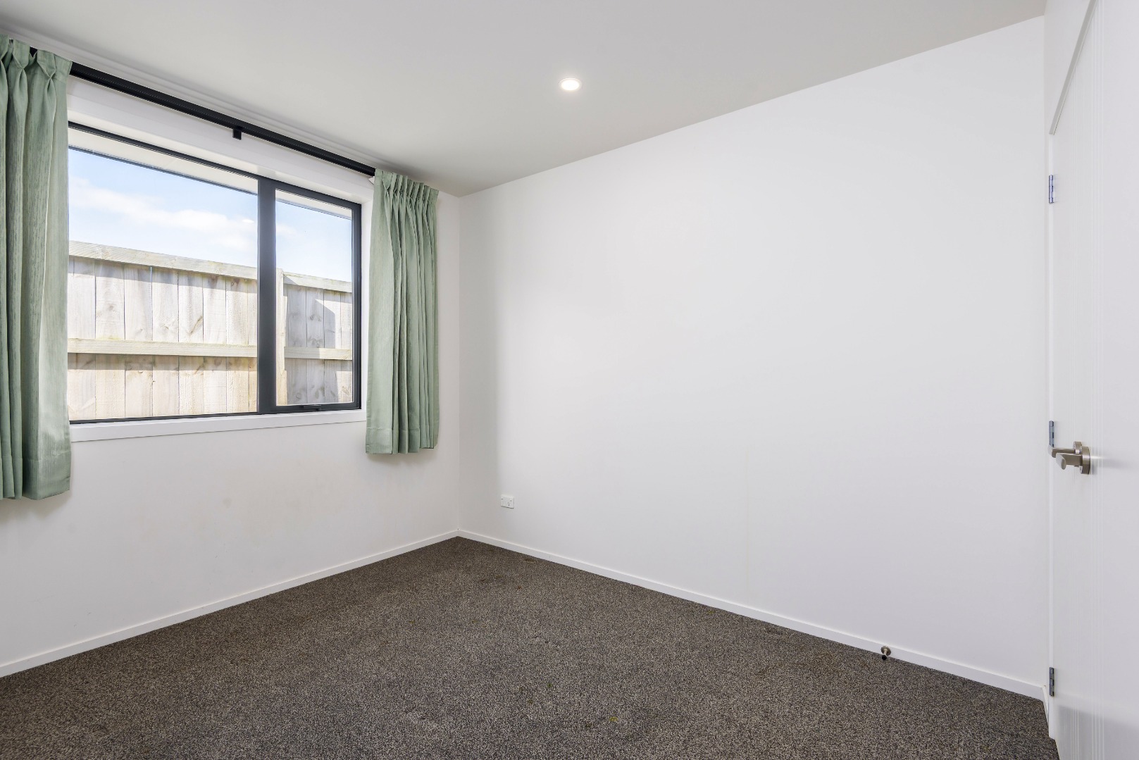 RBPR006532 - Image 16