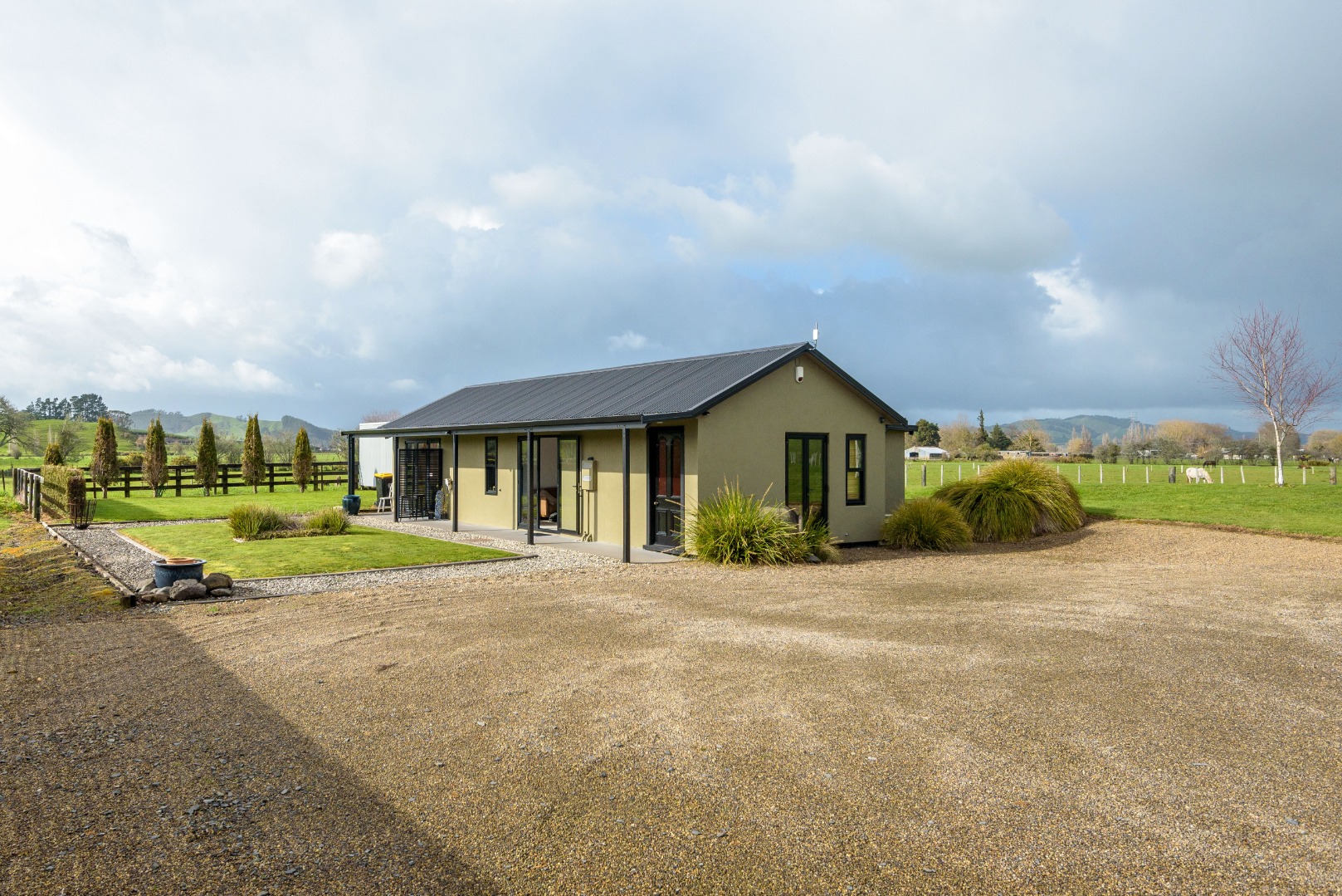 RBPR006572 - Image 2