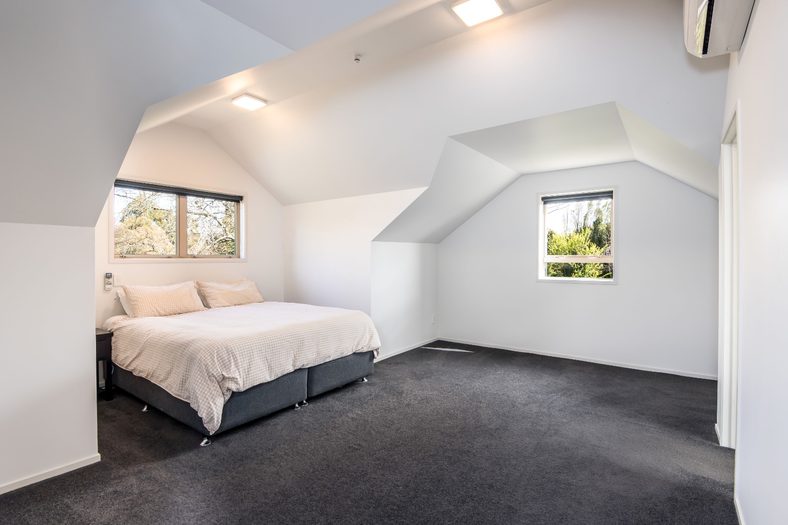 RBPR006585 - Image 9