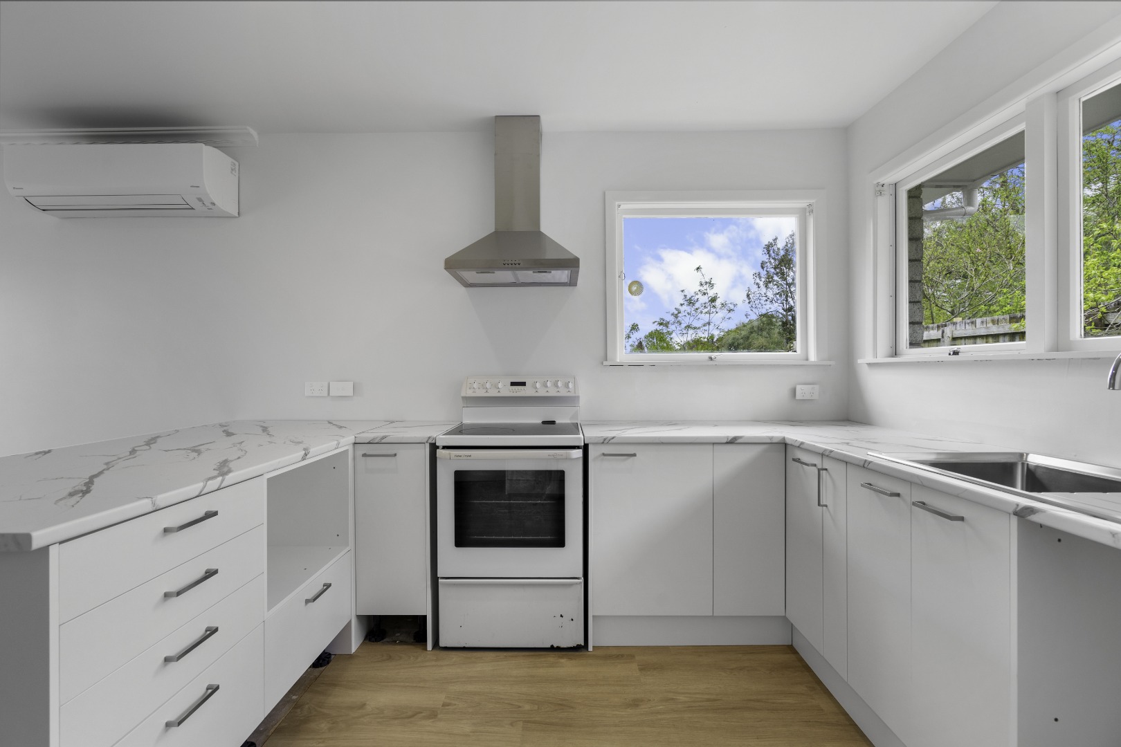 RBPR006614 - Image 4