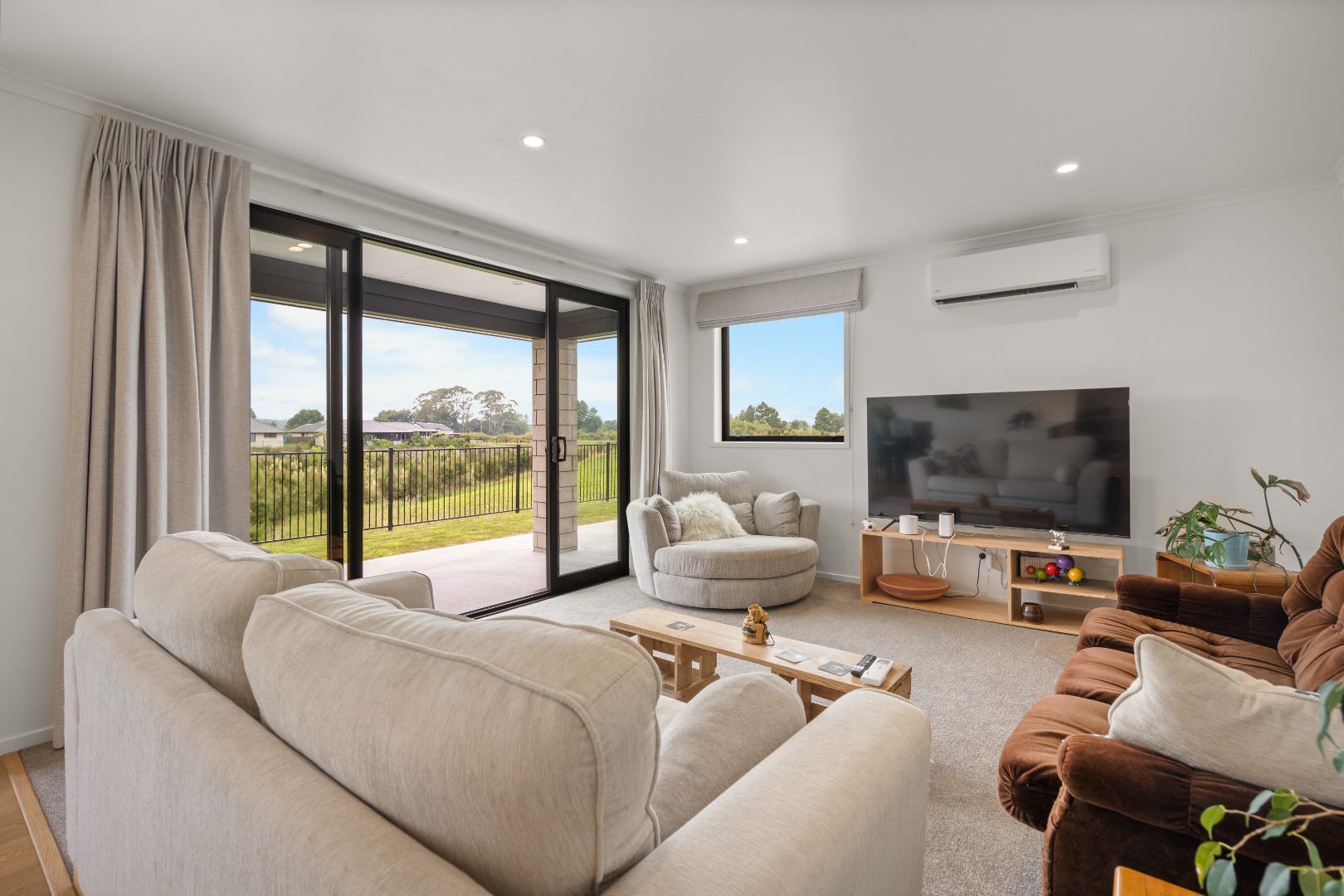 RBPR006675 - Image 1