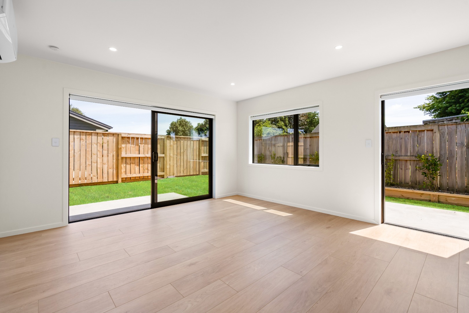 RBPR006679 - Image 4