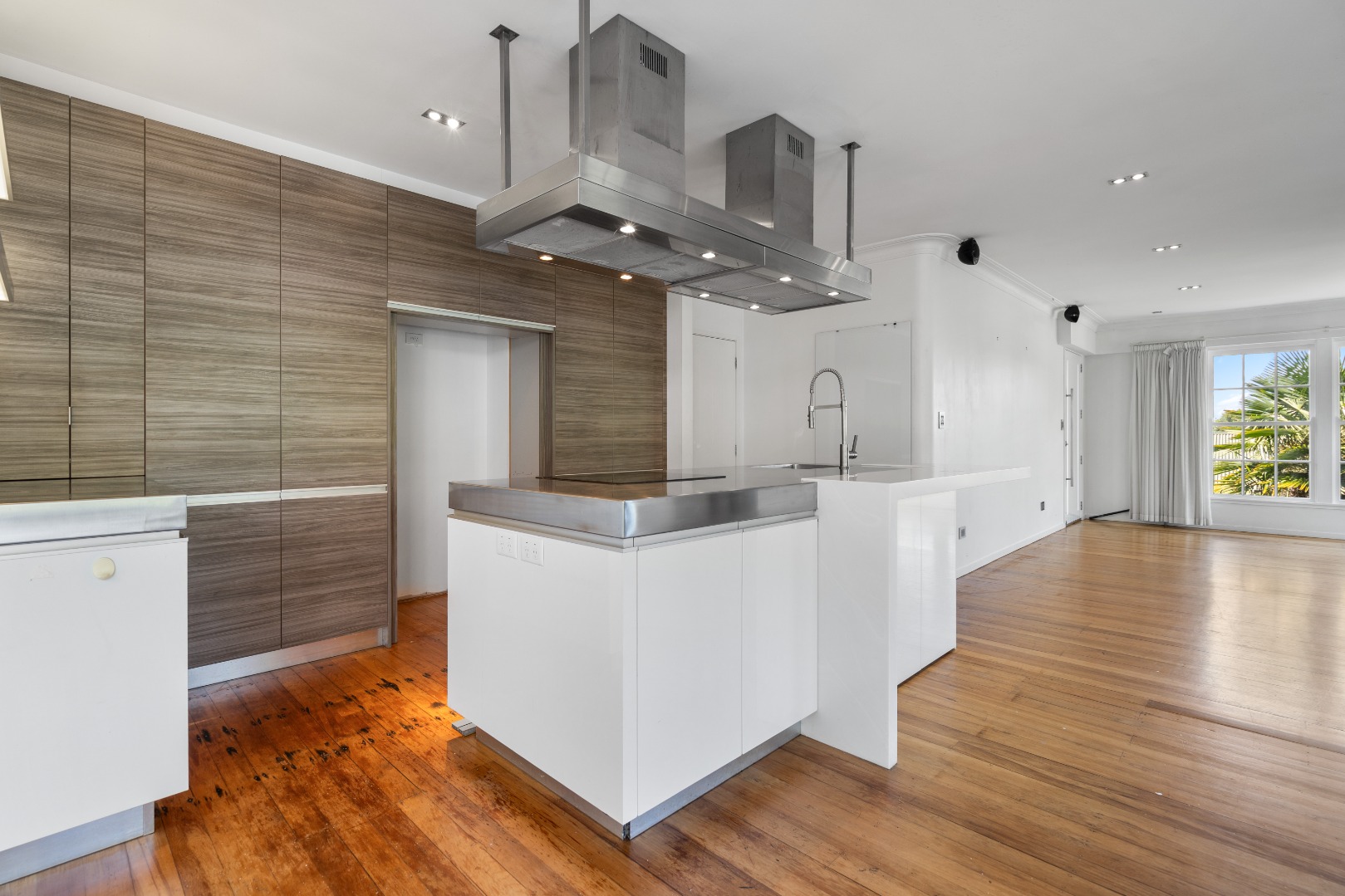 RBPR006689 - Image 2