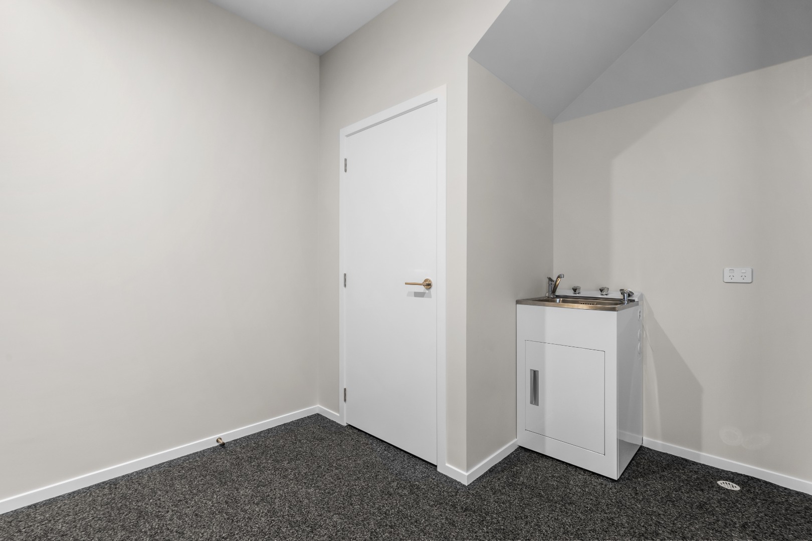 RBPR006757 - Image 13