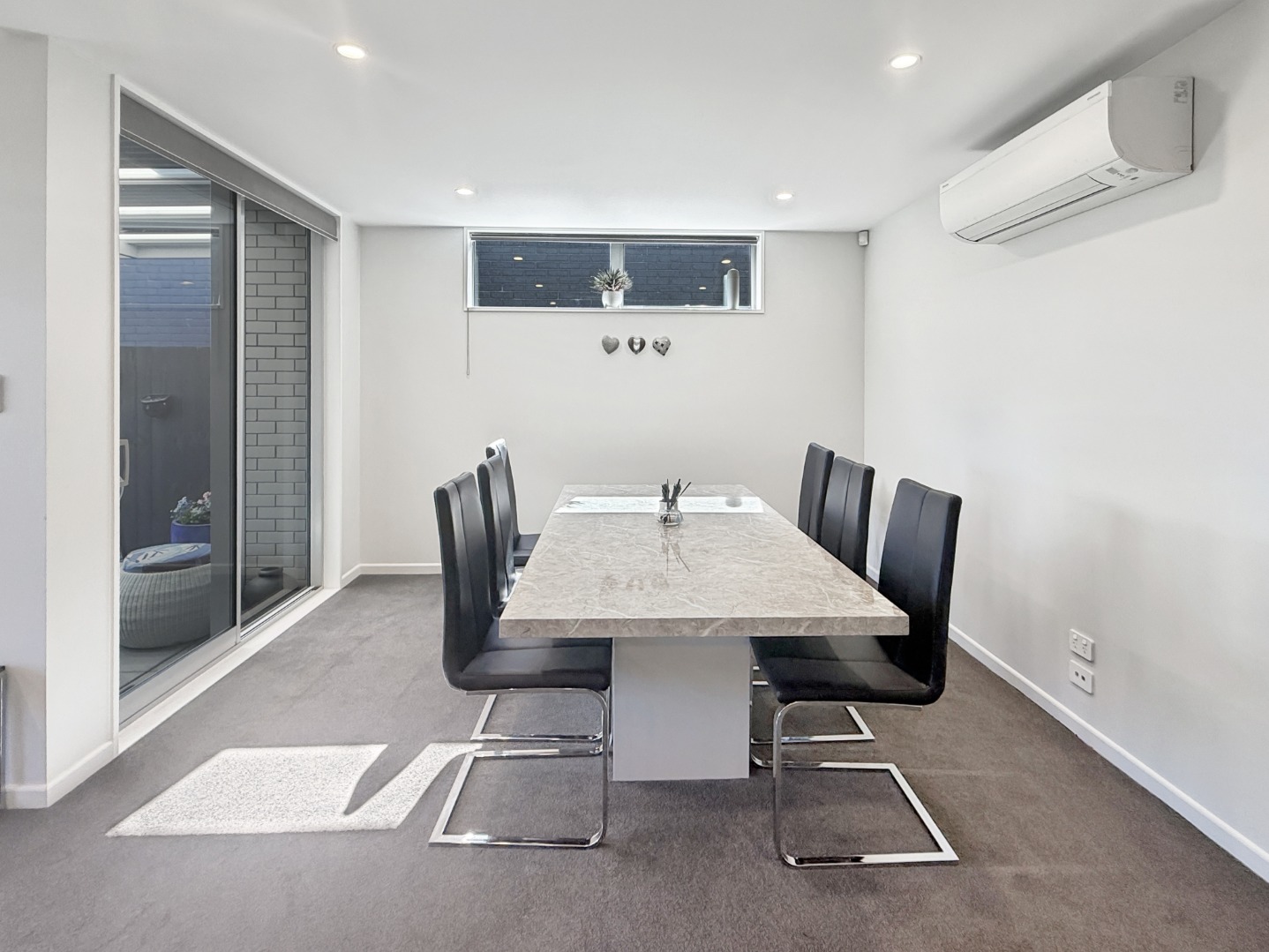 Rental property at Broomfield, Christchurch, photo 6 of 14
