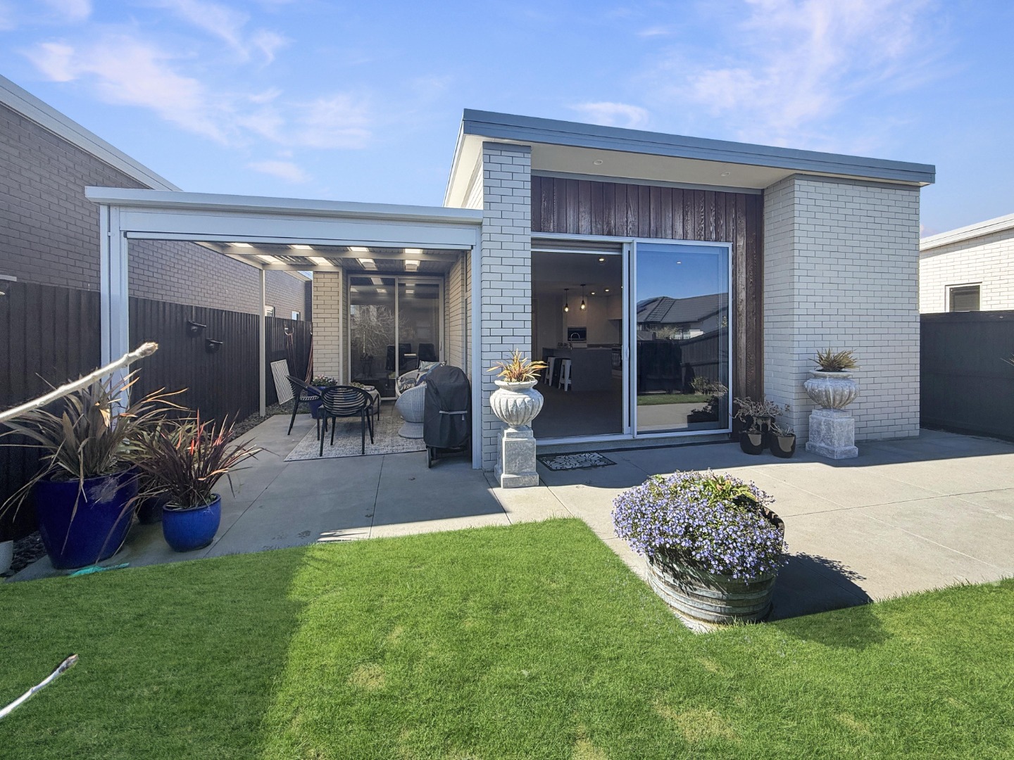 Rental property at Broomfield, Christchurch