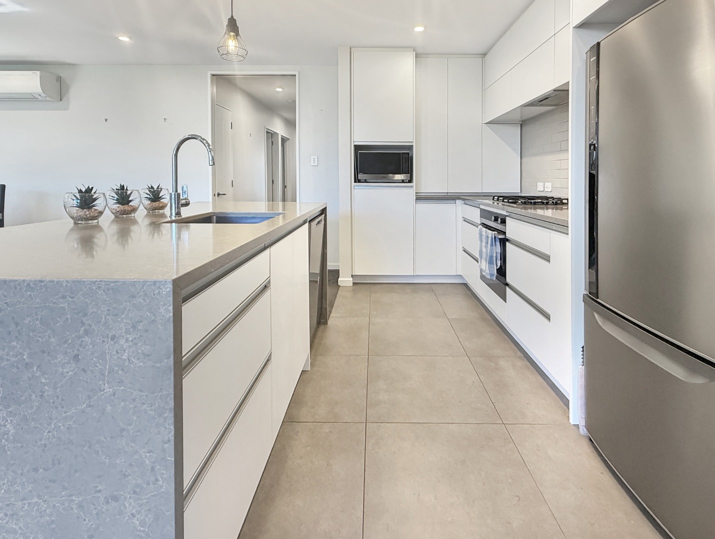 Rental property at Broomfield, Christchurch, photo 5 of 14