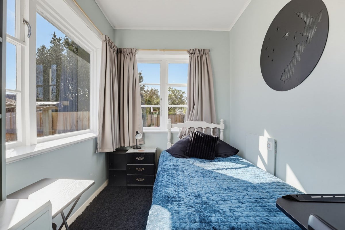 Rental property at 5 Hobson Street, Woolston, Christchurch City, photo 7 of 10