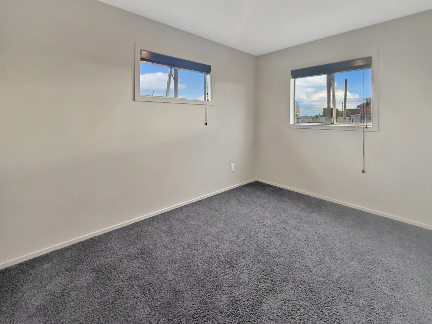 Rental property at 50 Hillview Road, Birdlings Flat, Banks Peninsula, photo 7 of 13
