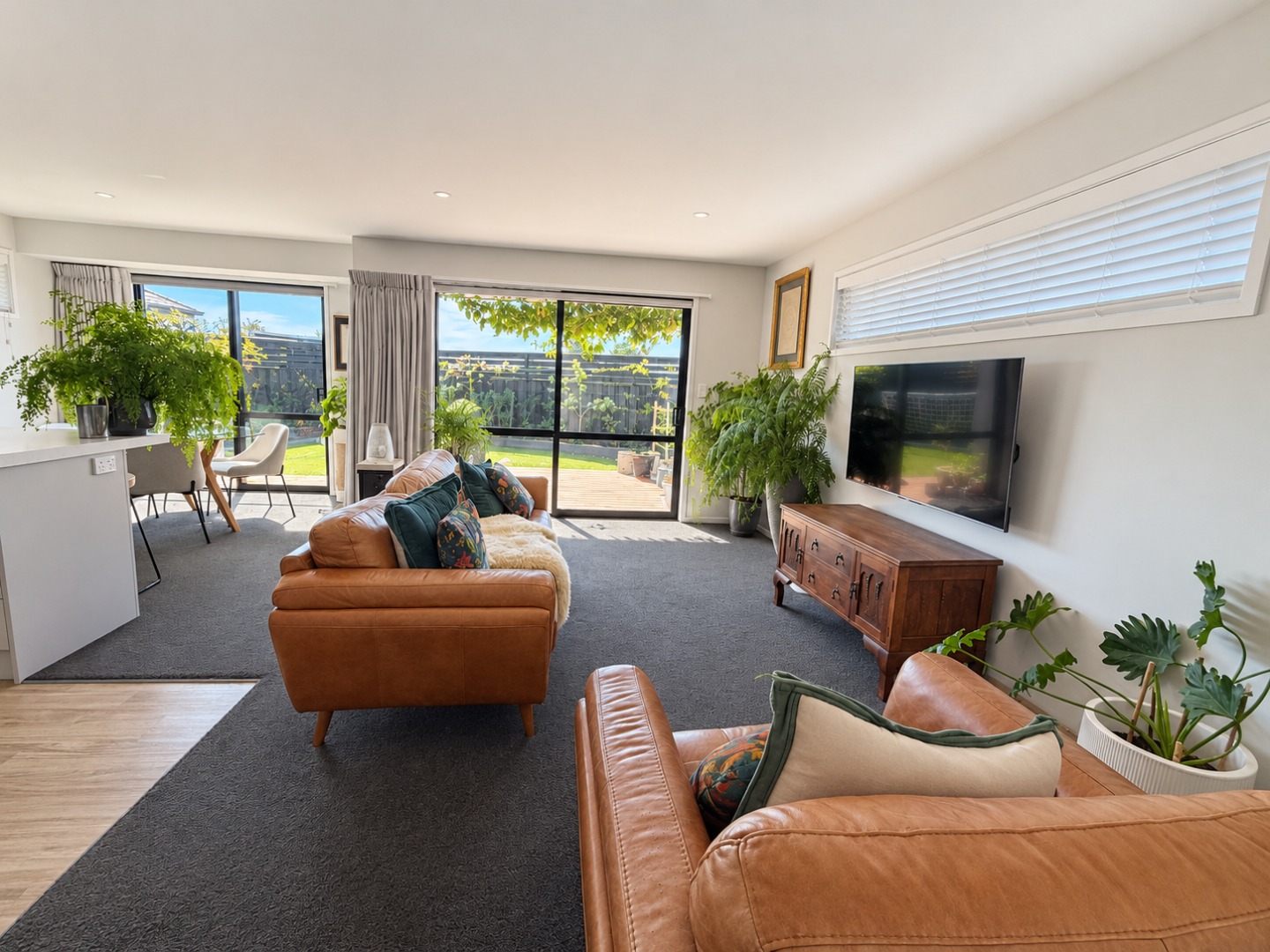Rental property at 46 John Holmes Rd, Halswell, Christchurch, photo 5 of 12