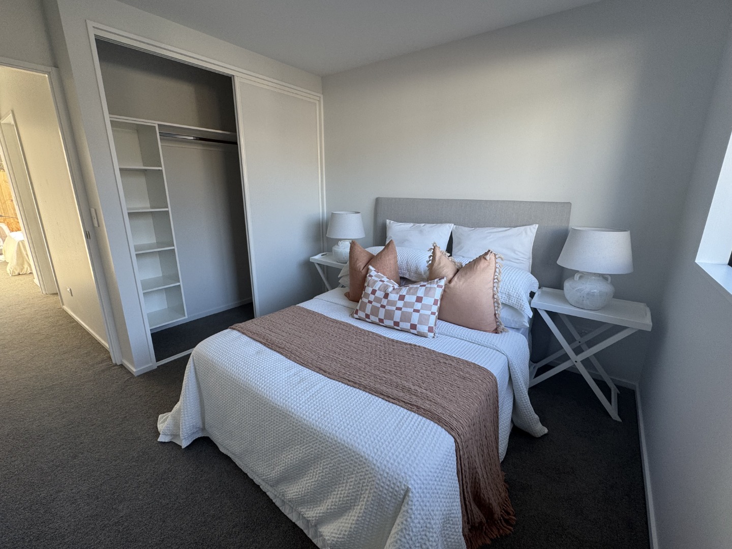 Rental property at 2/228 Cranford Street, St. Albans, Christchurch City, photo 5 of 8