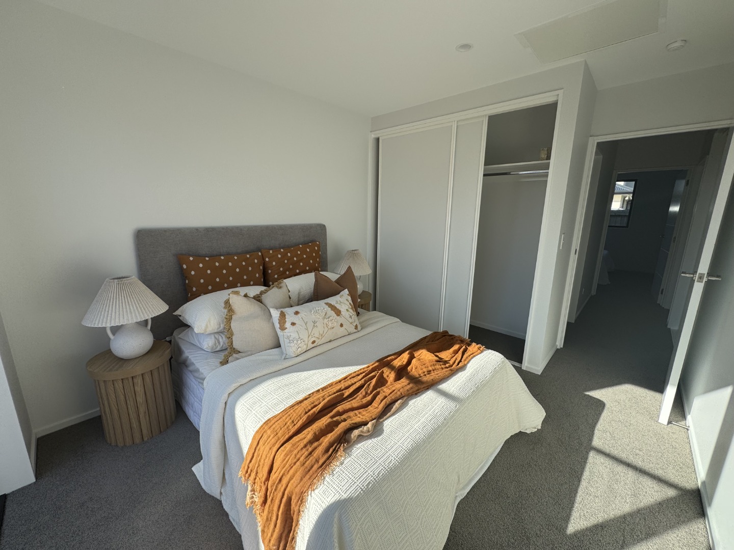 Rental property at 2/228 Cranford Street, St. Albans, Christchurch City, photo 7 of 8