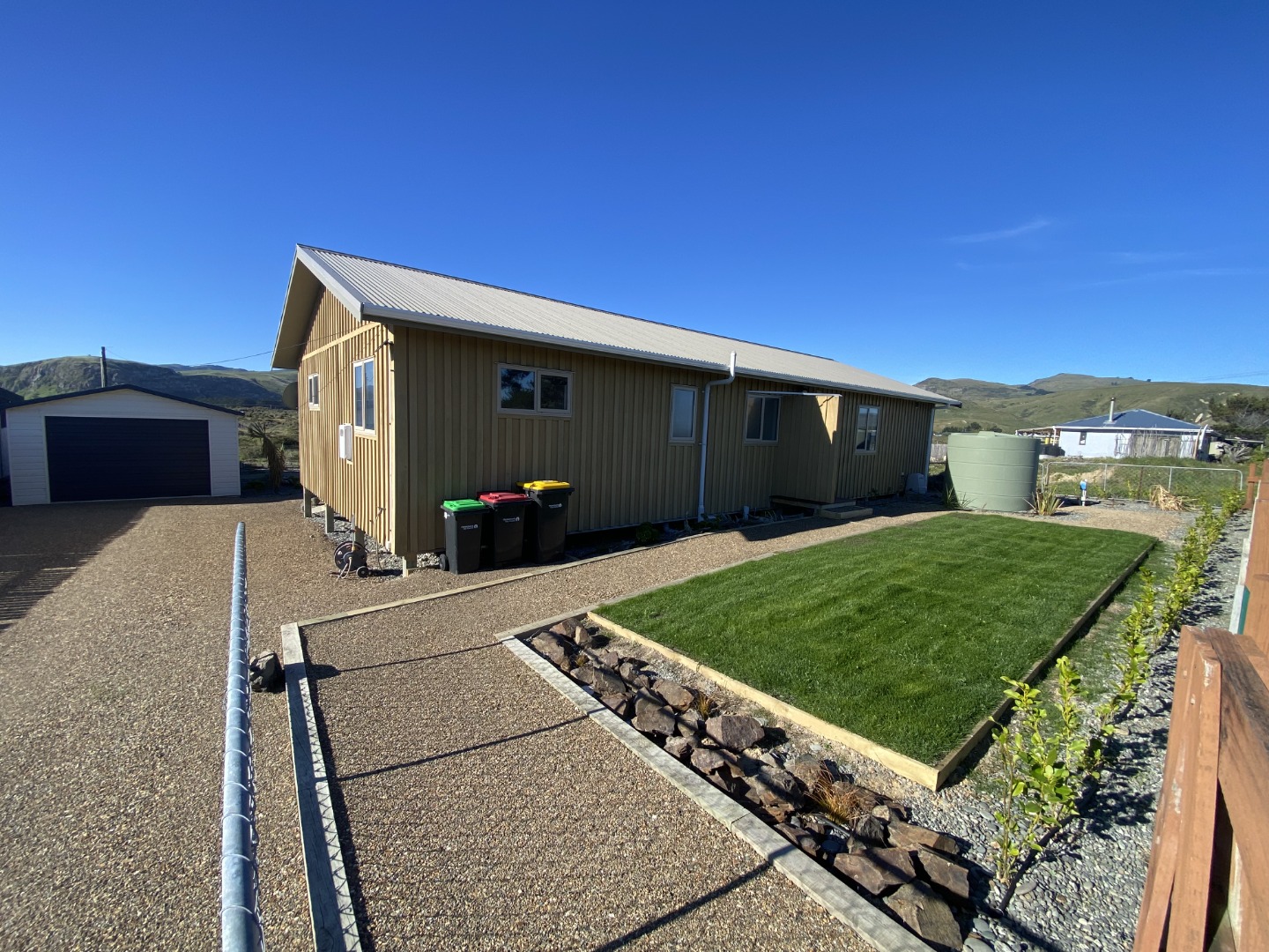Rental property at 50 Hillview Road, Birdlings Flat, Banks Peninsula, photo 2 of 13