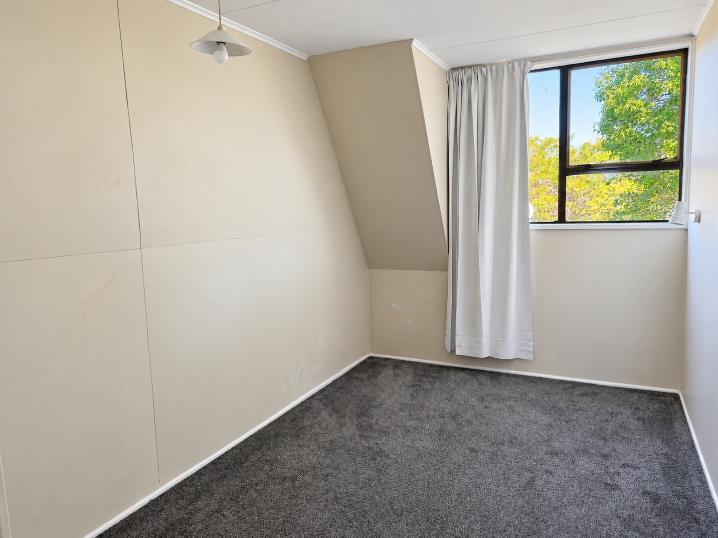 Rental property at 43 Brockworth Place, Riccarton, Christchurch City, photo 10 of 14