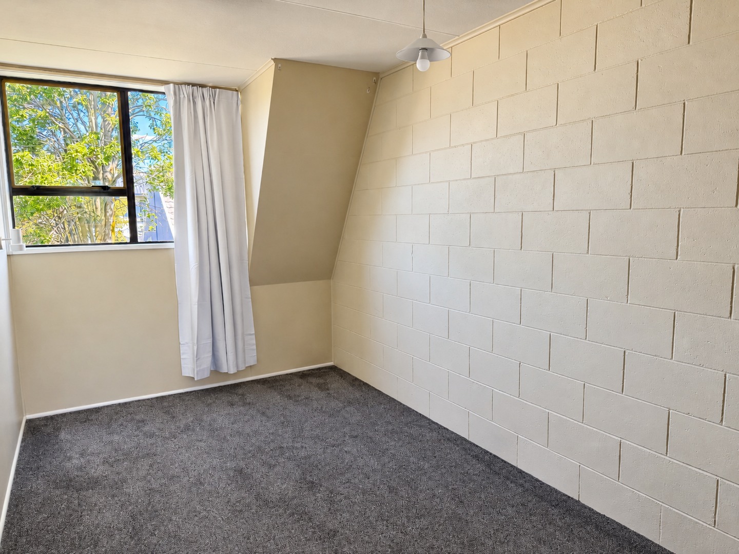 Rental property at 43 Brockworth Place, Riccarton, Christchurch City, photo 12 of 14