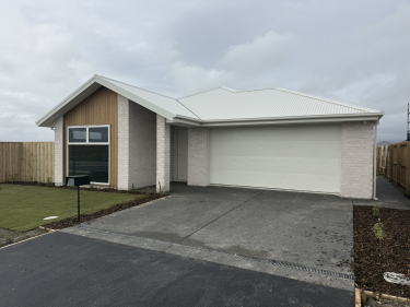 1521 Springs Road
