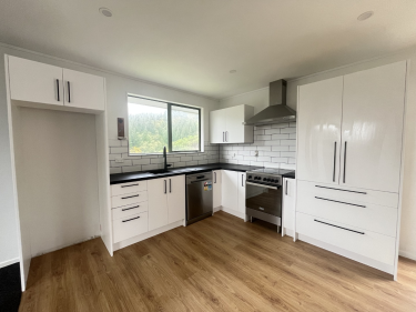 6 Ribbonwood Terrace