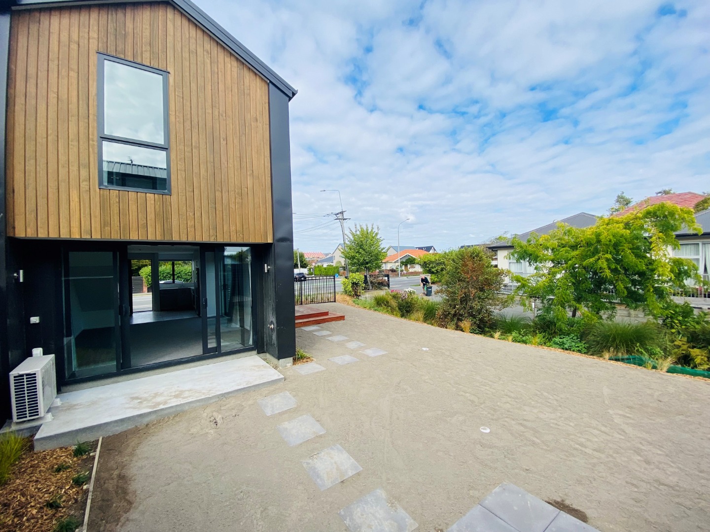 107 Edgeware Road