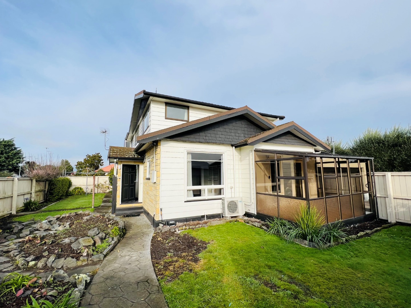 53 Peverel Street