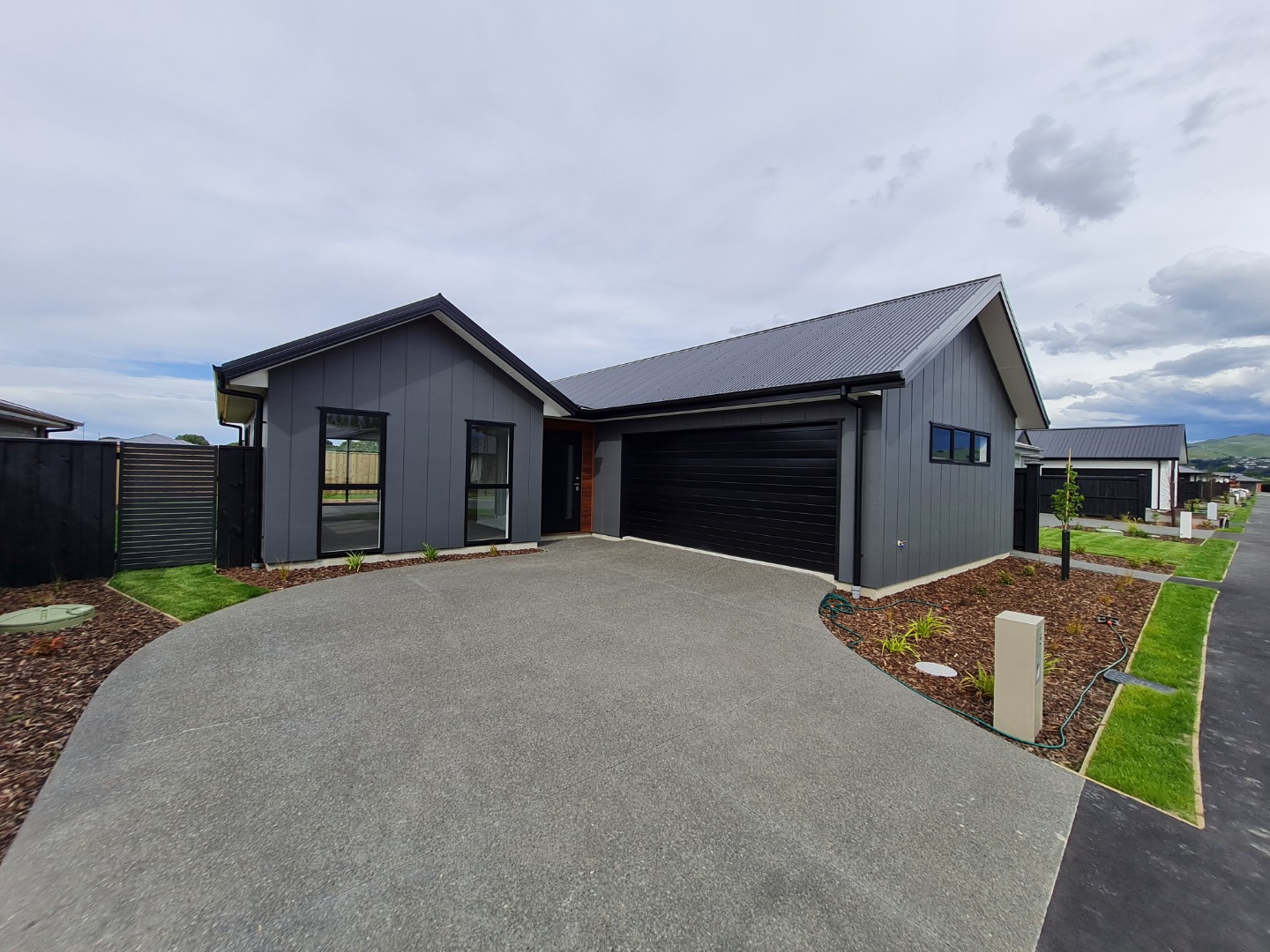 5 Fauna St