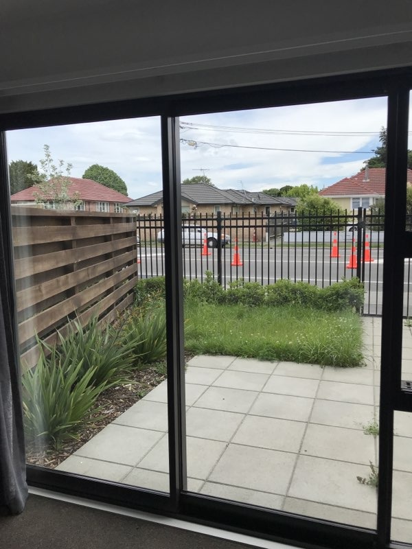 10-69 Suva - Ext. from lounge