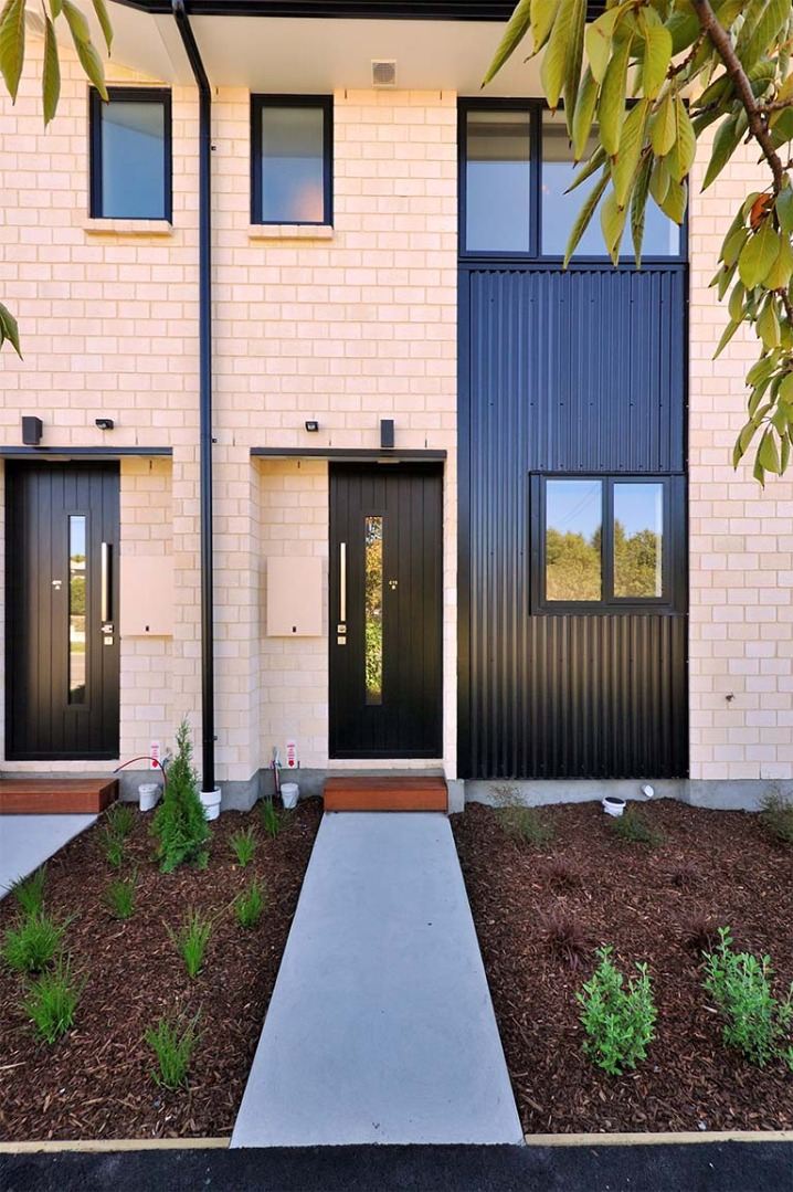 411B  Armagh Street