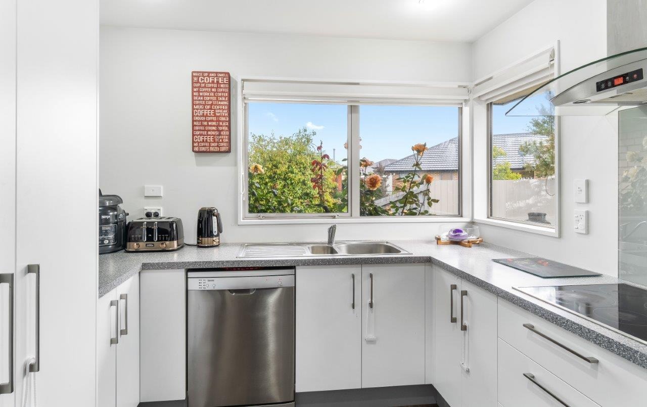 62aSommervilleStreet-04276