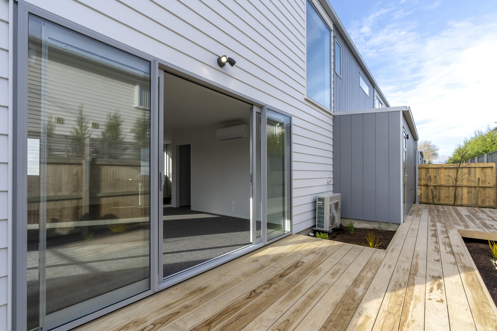 8/368  Hereford Street