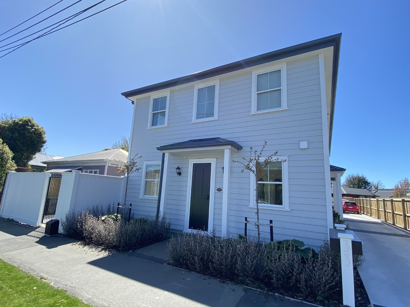 1/33  Dickens Street