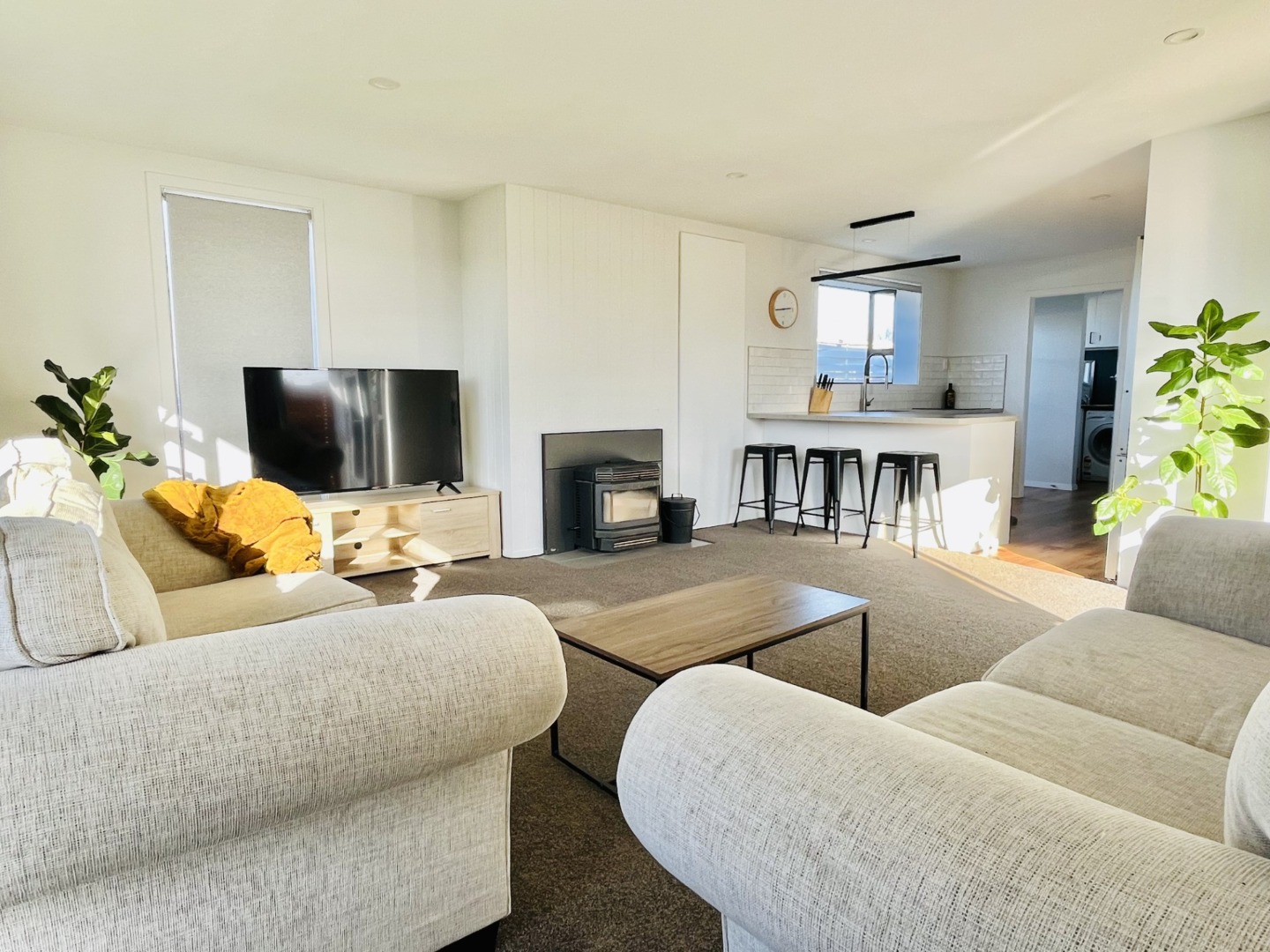 Lounge 3