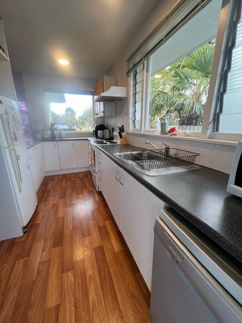 85 mem kitchen